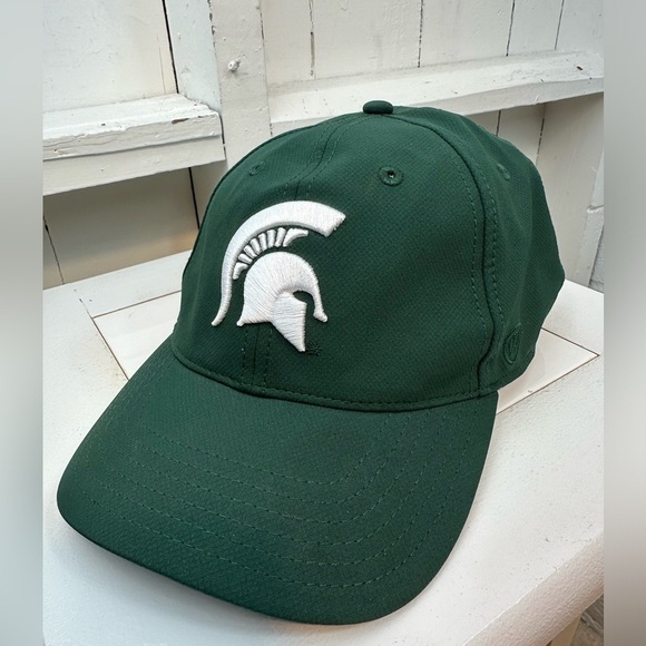 Like New Michigan State Spartans Green White Logo Embroidered Velcro - Picture 3 of 10